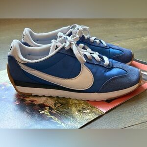 Nike Pacific Sneakers In Blue Size US 8 ( EUR 39)